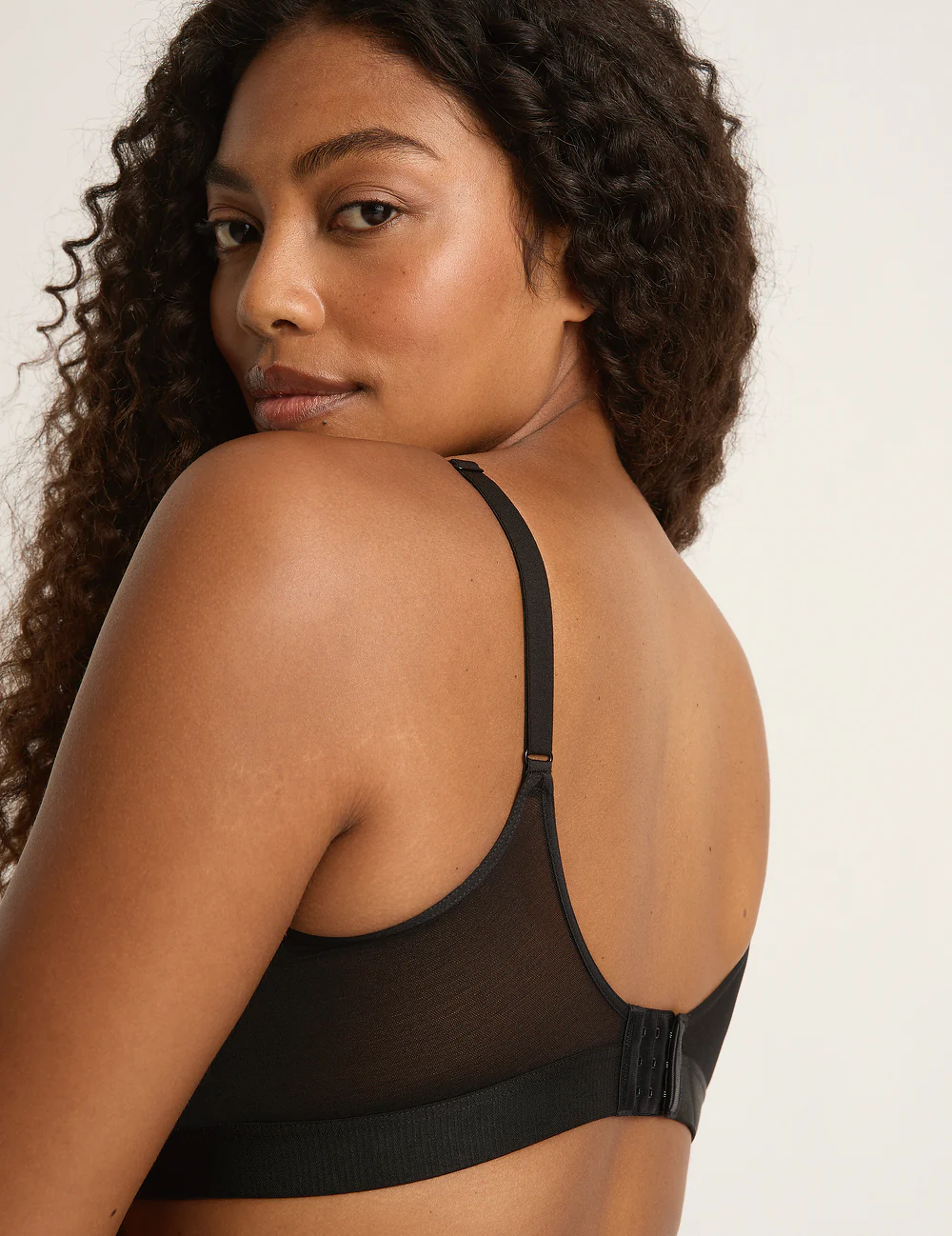 FreeMesh Full Bust Wireless Bra - Black - Image 10