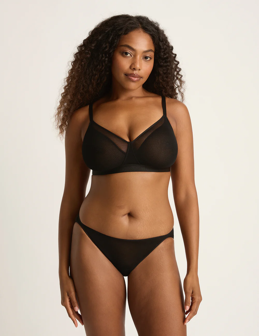 FreeMesh Full Bust Wireless Bra - Black - Image 7
