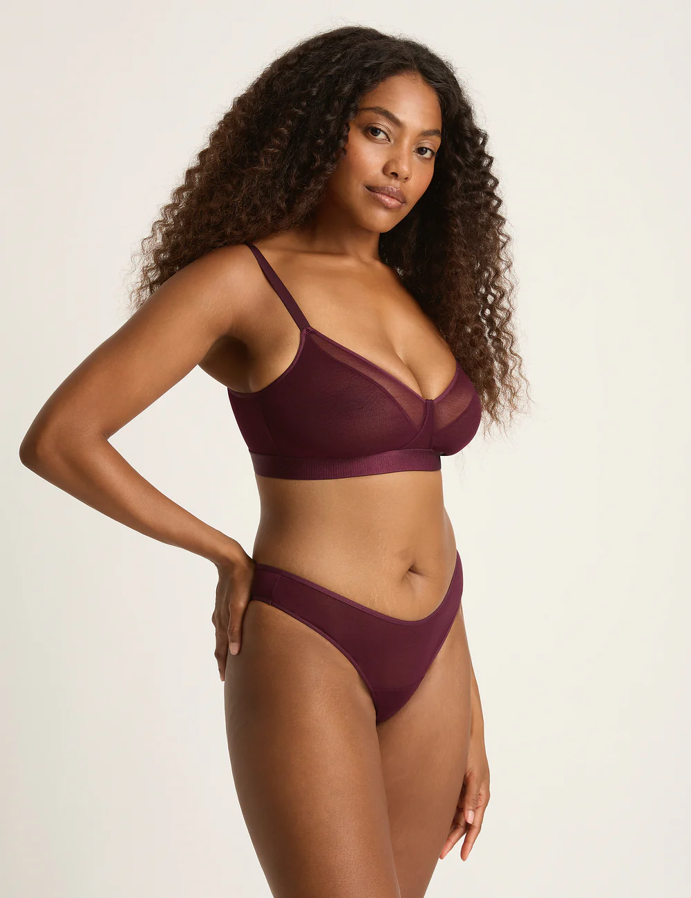 FreeMesh Full Bust Wireless Bra - Fig - Image 9