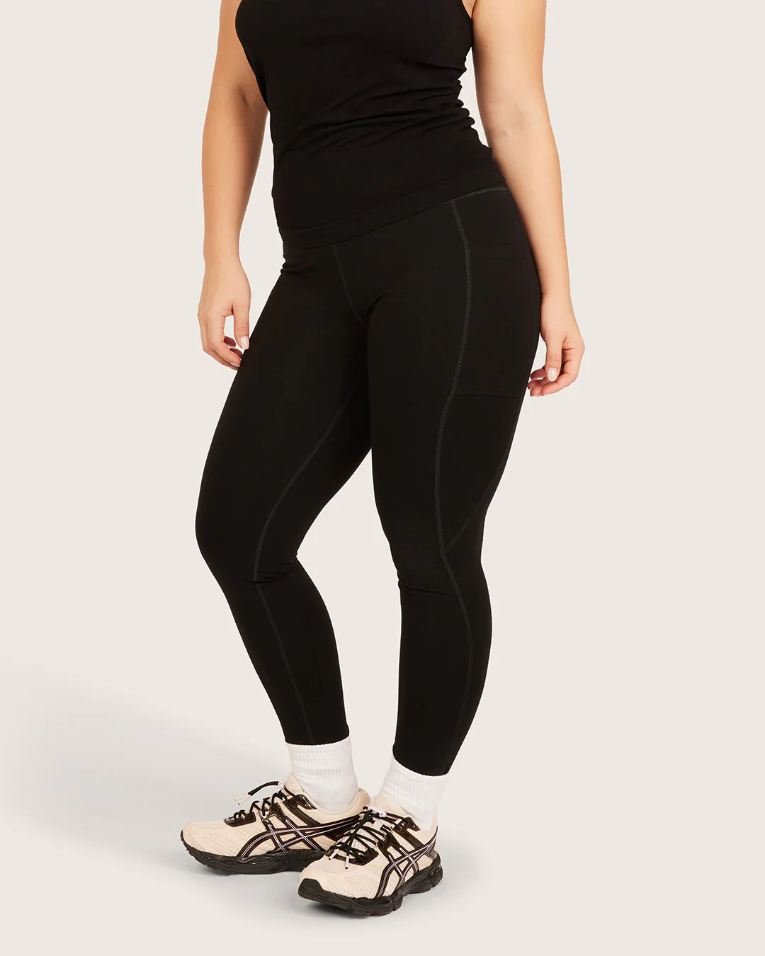 High Waist Leggings with Pocket - Black - Image 20