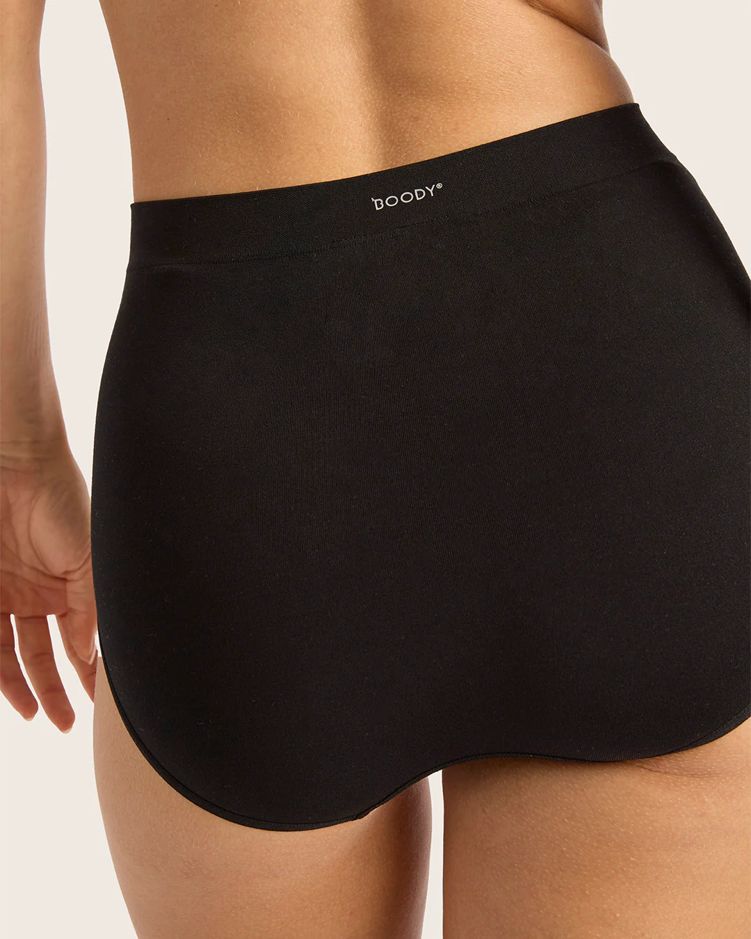 LYOLYTE Full Low Leg Briefs - Black - Image 4