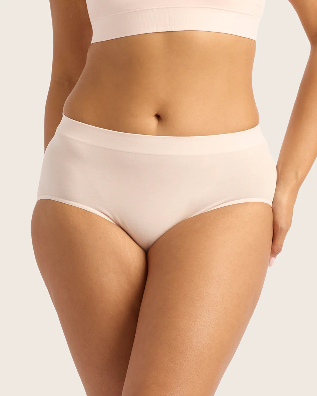 LYOLYTE Full Low Leg Briefs - Powder Pink - Image 6