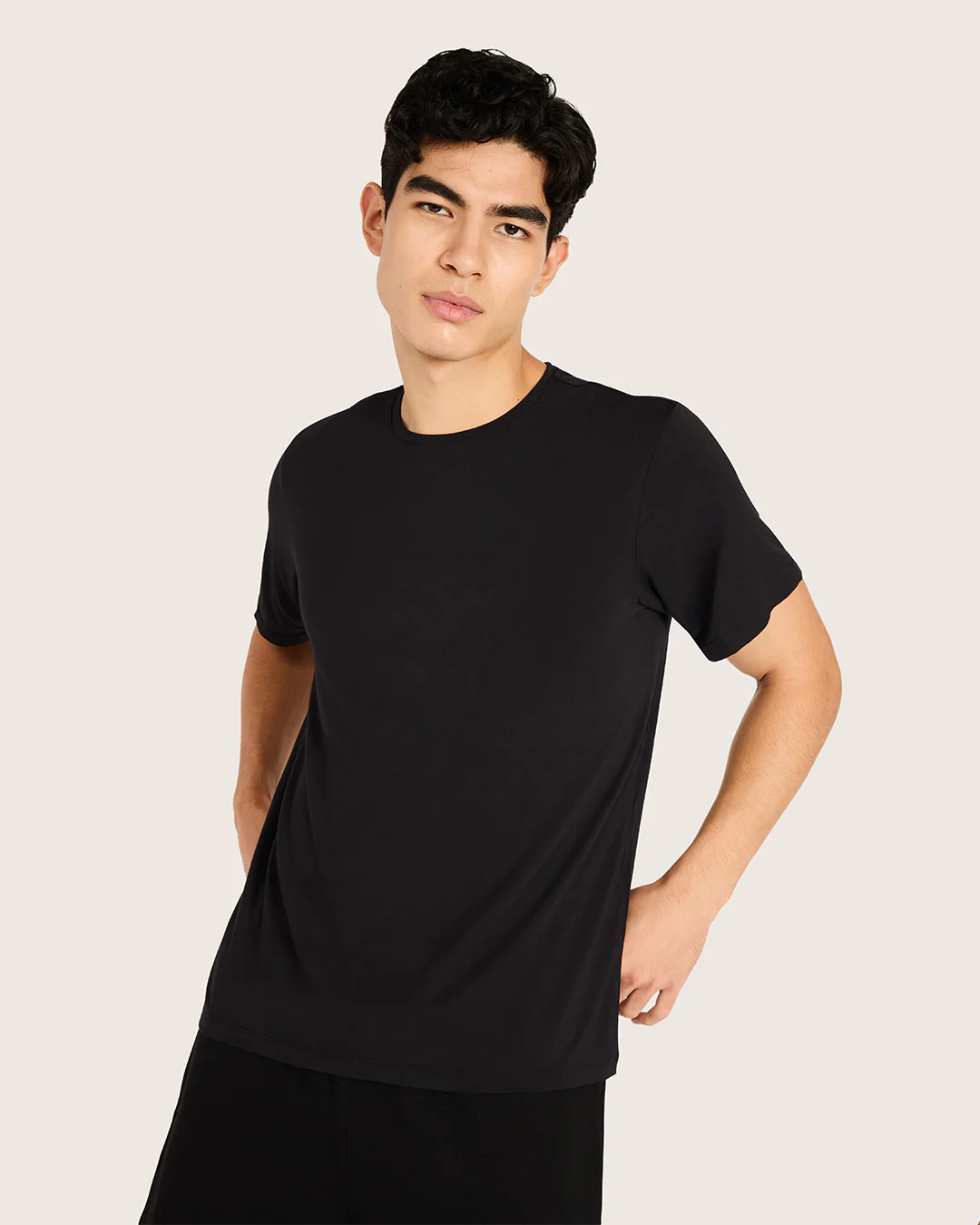 Men's Base Layer Crew Neck T-Shirt - Black - Image 5