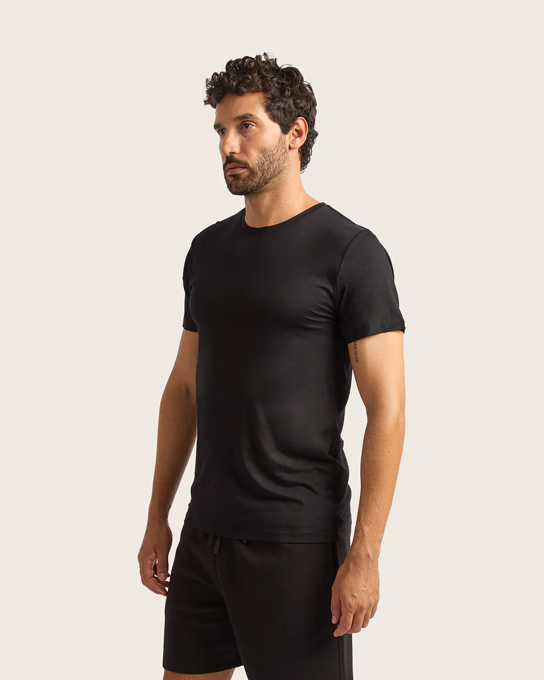 Men's Base Layer Crew Neck T-Shirt - Black - Image 9