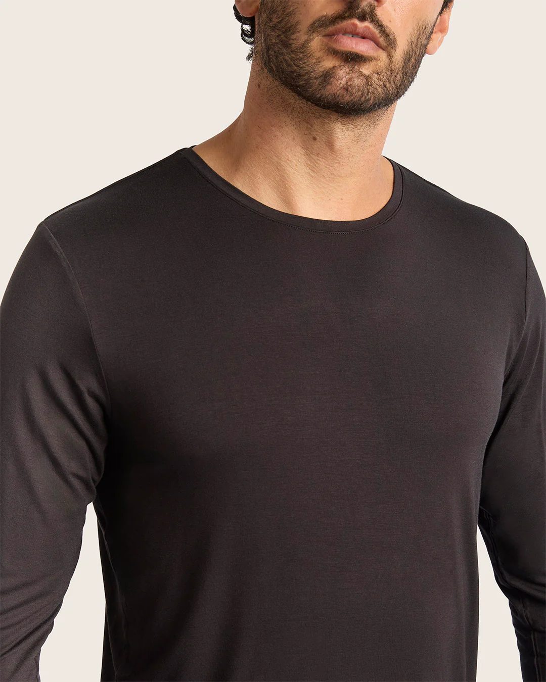 Men's Base Layer Long Sleeve Crew Neck T-Shirt - Black - Image 10