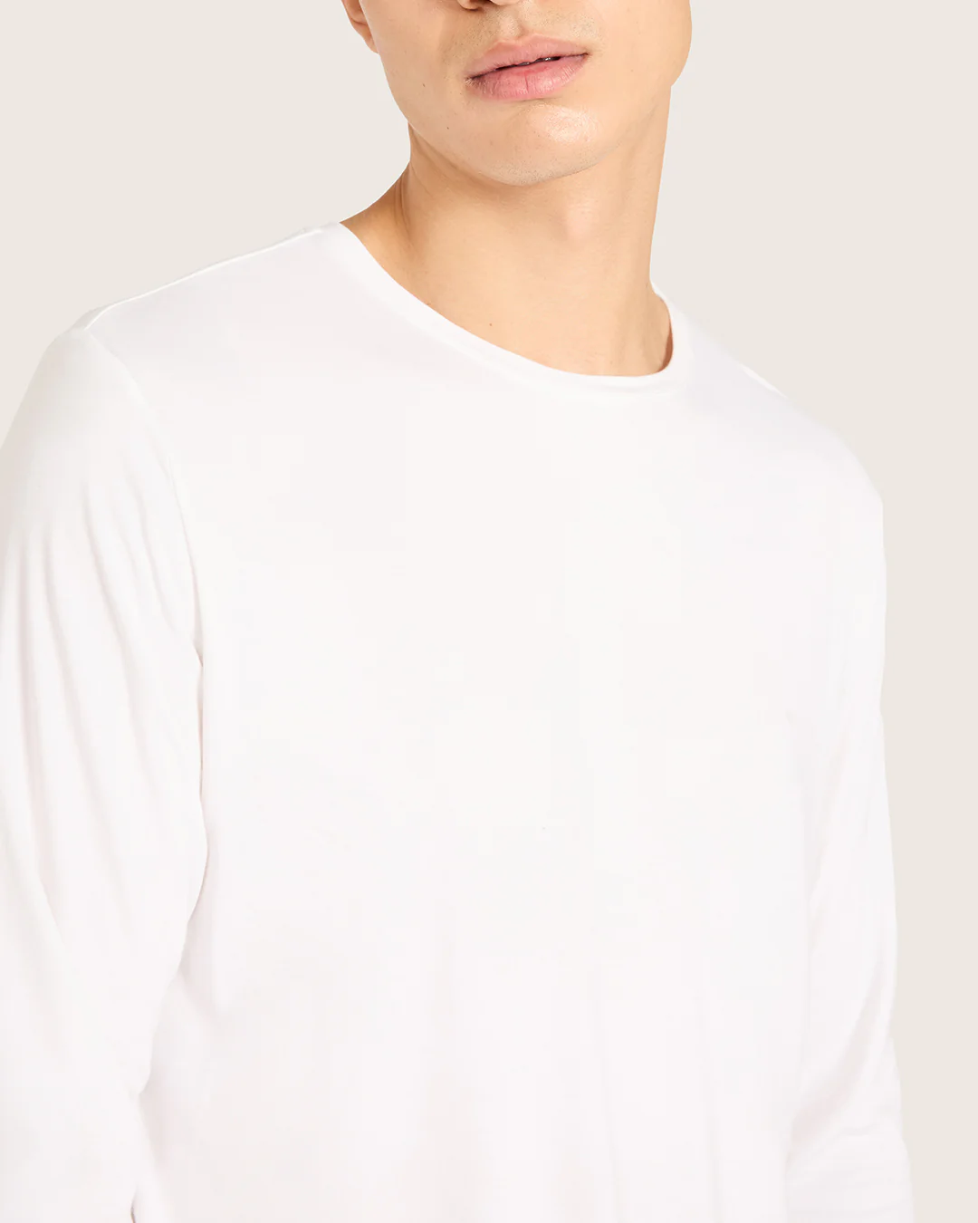 Men's Base Layer Long Sleeve Crew Neck T-Shirt - White - Image 4