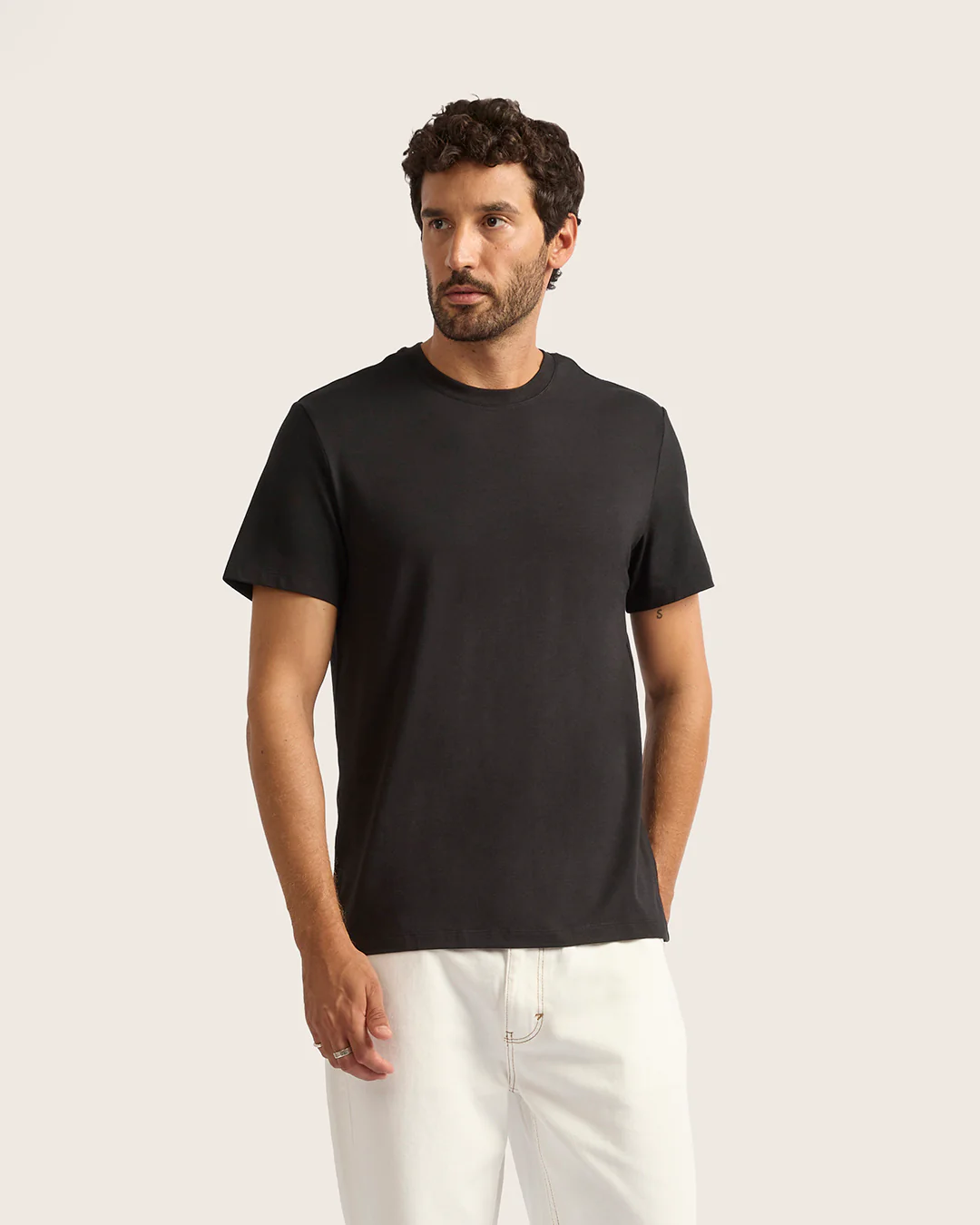 Men's Classic Crew Neck T-Shirt - Black - Image 9