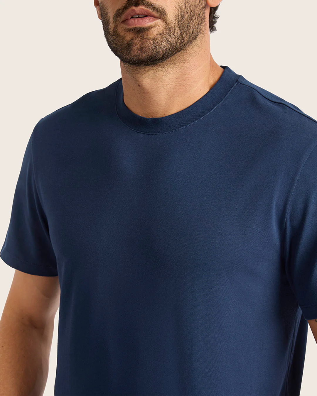 Men's Classic Crew Neck T-Shirt - Navy - Image 10