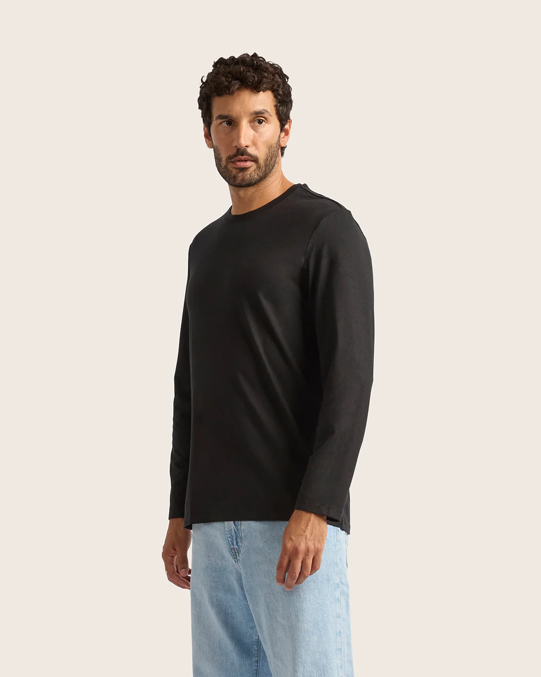 Men's Classic Long Sleeve T-Shirt - Black - Image 9