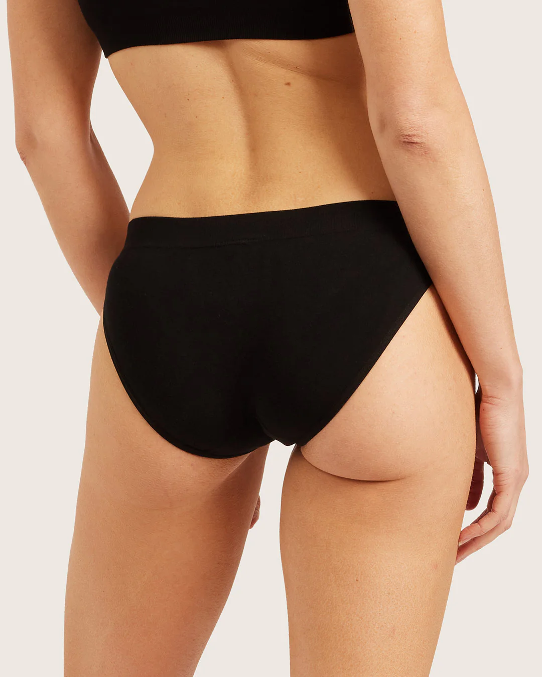 Period & Leak Proof - Hipster Bikini - Light - Black - Image 2