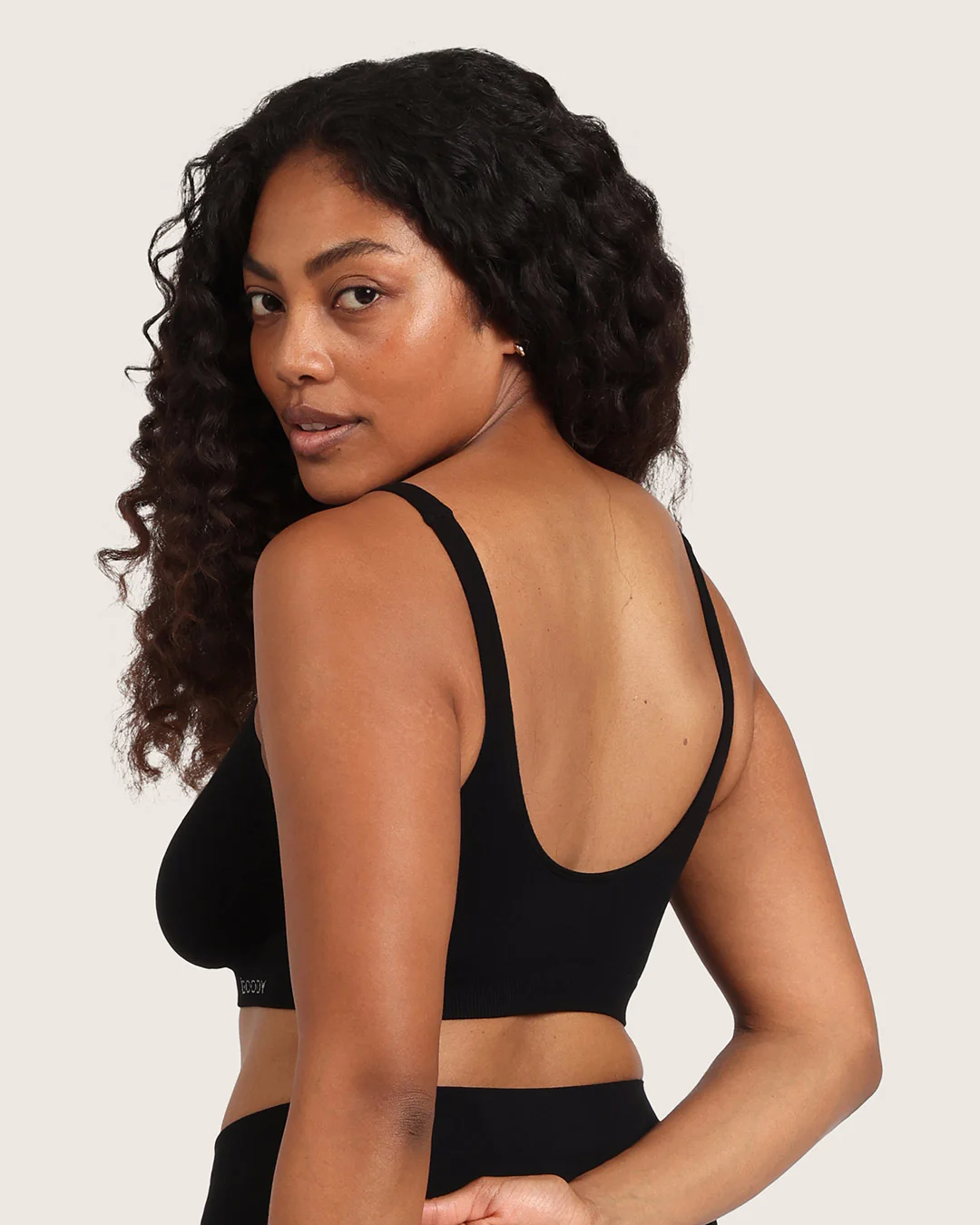 Seamfree Crop Bra - Black - Image 8
