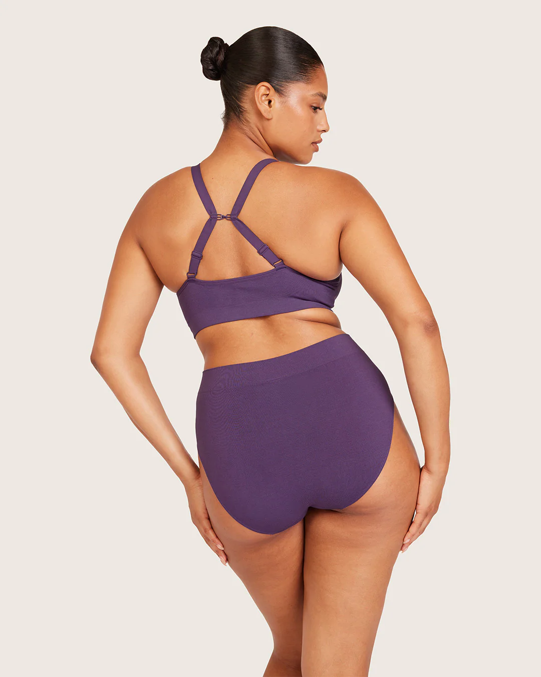 Wireless Full Bust T-Shirt Bra - Amethyst - Image 6