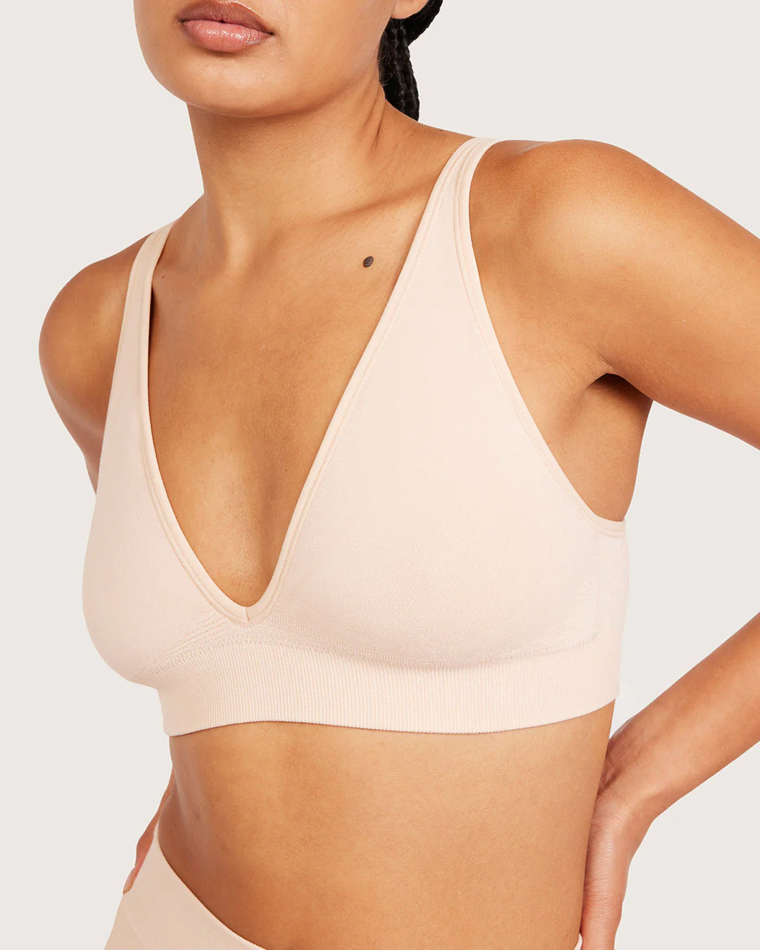 Wireless Plunge Bralette - Shell - Image 5