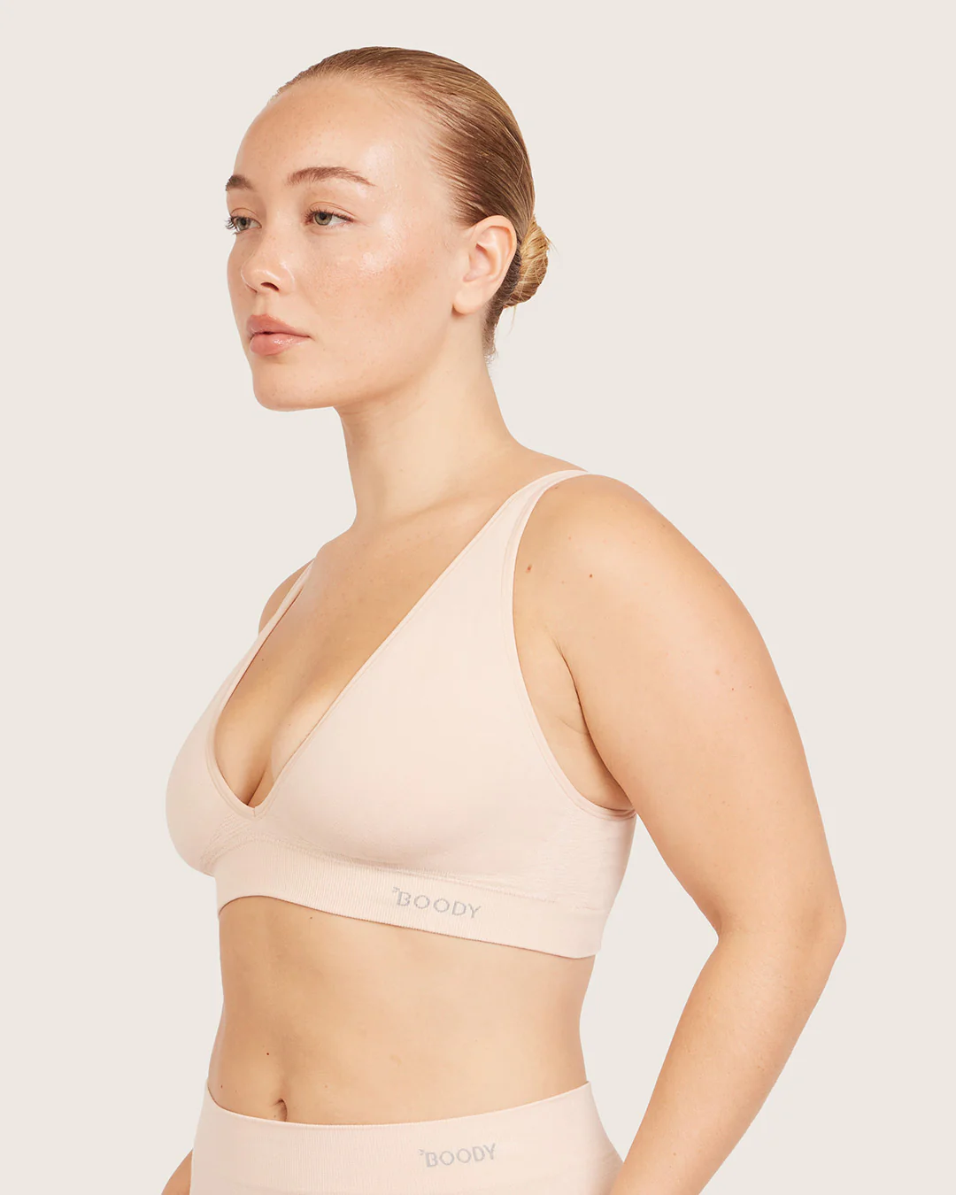 Wireless Plunge Bralette - Shell - Image 9